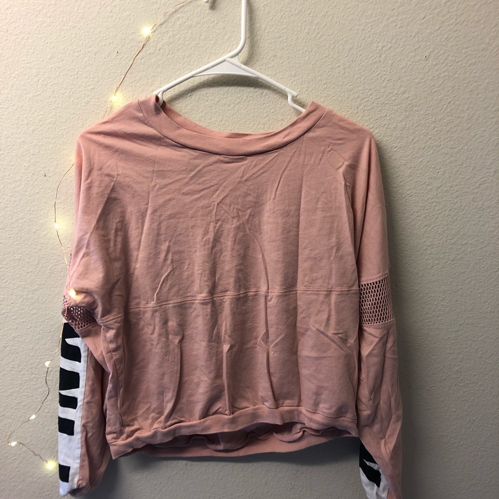 Light pink Victoria’s Secret top